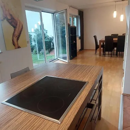 Grazblick Free Carport Parking & Self Checkin Holiday home